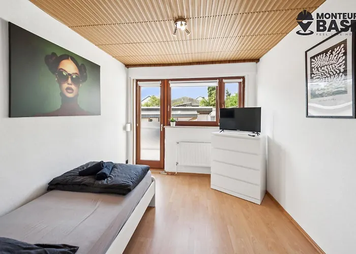 Monteur - Für Bis Zu 6 Personen In 63179 - Of04 * Obertshausen